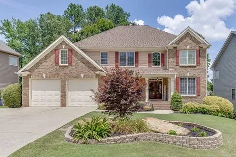 1463 Whisperwood Ln, Lawrenceville, GA 30043