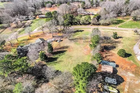 3605 Carter Rd, Buford, GA 30518 photo 3