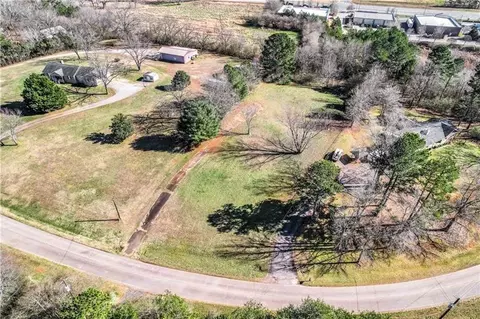 3605 Carter Rd, Buford, GA 30518 photo 2