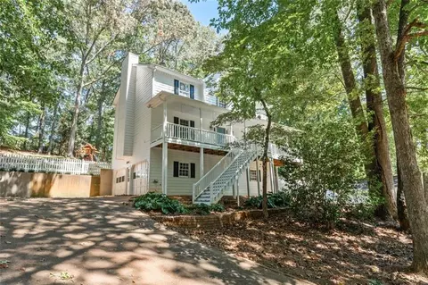 2780 Still Lake Dr, Acworth, GA 30102