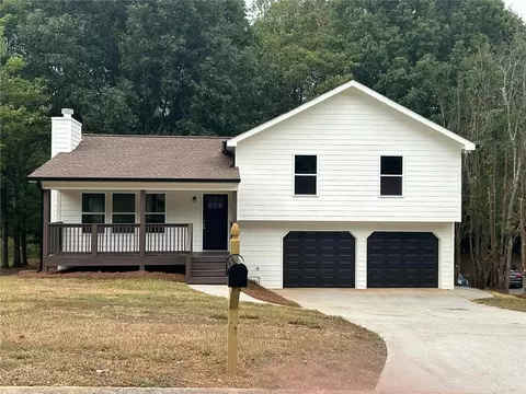 58 Lazy Water Dr SW, Cartersville, GA 30120