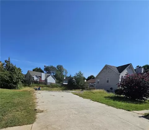 8045 Mustang Ln, Riverdale, GA 30274