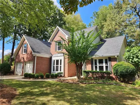 832 Devonwood Trl NW, Marietta, GA 30064