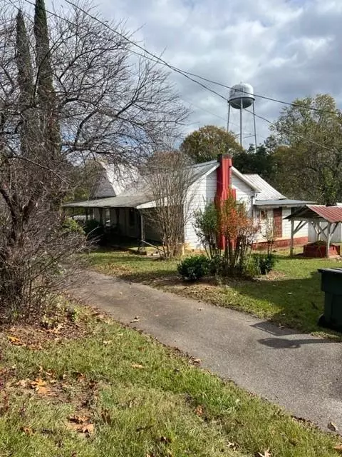 130 E Railroad Ave, Alto, GA 30510