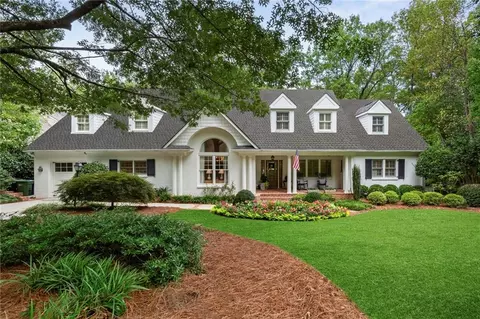 2572 Brookdale Dr NW, Atlanta, GA 30305