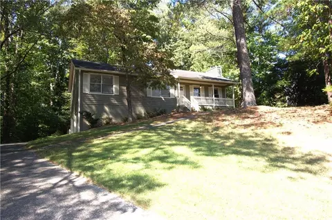 1083 Caprice Dr, Powder Springs, GA 30127