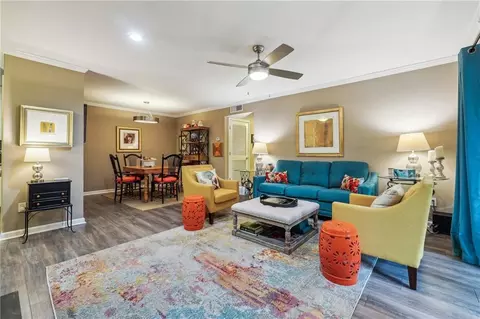 310 Cumberland Ct SE, Smyrna, GA 30080