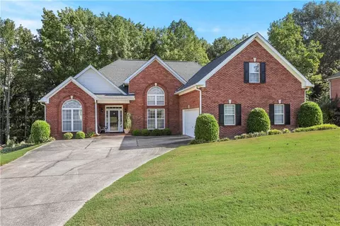 376 Greystone Ln, Douglasville, GA 30134