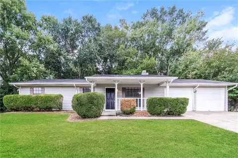 3765 Saddle Ridge Dr, Snellville, GA 30039