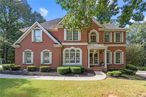 1960 Woods River Ln, Duluth, GA 30097