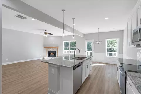 Other - 314 Cedar Dr, Commerce, GA 30529 photo 3 of 4