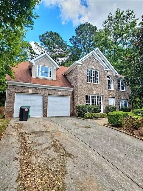188 Harbor Pointe Dr, Stone Mountain, GA 30087