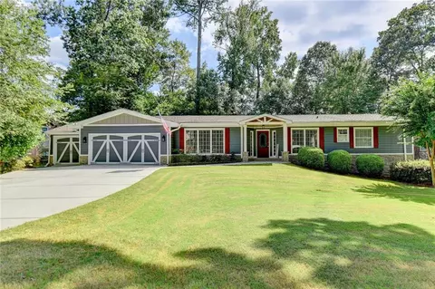 2595 Andover Dr, Atlanta, GA 30360