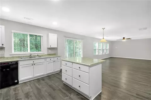 7583 Waverly Loop, Fairburn, GA 30213 photo 7