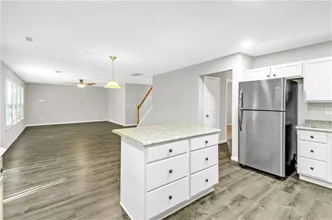 7583 Waverly Loop, Fairburn, GA 30213 photo 6