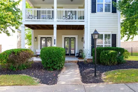 3911 Lake Pass Ln, Suwanee, GA 30024