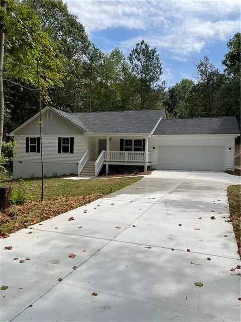 3270 Thousand Oaks Dr, Gainesville, GA 30507