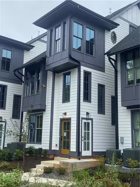 1943 Galt Cmns, Kennesaw, GA 30144