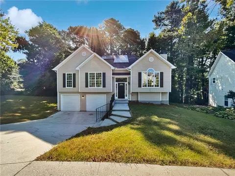 2200 Golden Valley Dr, Lawrenceville, GA 30043