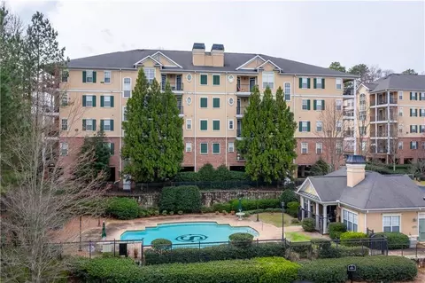 3208 Stratford Cmns, Decatur, GA 30033