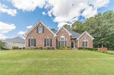 1313 Maple Creek Ave, Loganville, GA 30052