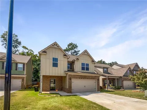 2159 Bridgewater Pass, Hampton, GA 30228