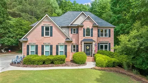 203 Forestview Dr, Suwanee, GA 30024