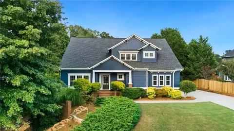 904 Gold Ridge Ct, Canton, GA 30114