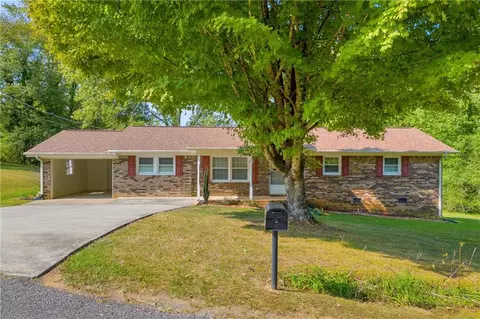 17 Welch Cir, Dahlonega, GA 30533