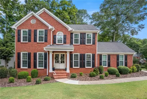5501 Southlands Ct, Woodstock, GA 30188