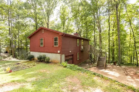6076 Belle Meade Dr, Villa Rica, GA 30180