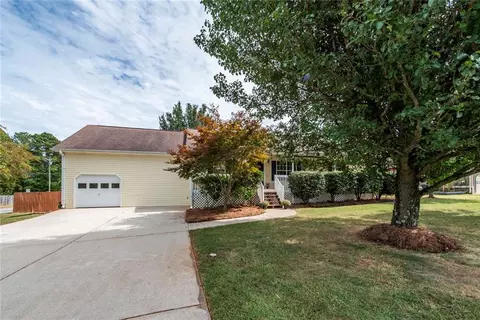 13 Beechwood Ln, Rockmart, GA 30153