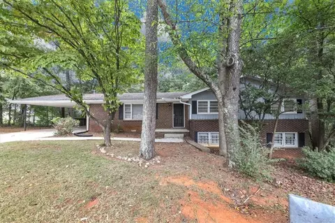 465 N Hairston Rd, Stone Mountain, GA 30083