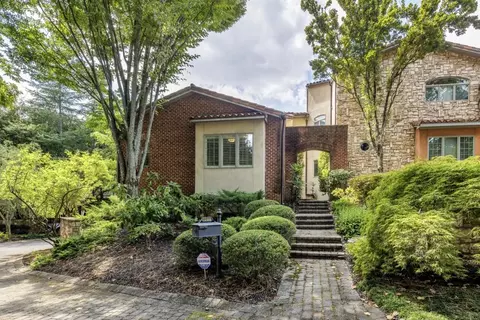 1288 Park Vista Dr, Atlanta, GA 30319