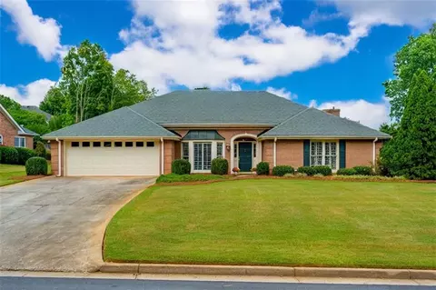 460 Carybell Ln, Alpharetta, GA 30004