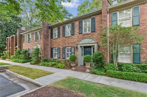 70 Old Ivy Rd NE #10, Atlanta, GA 30342