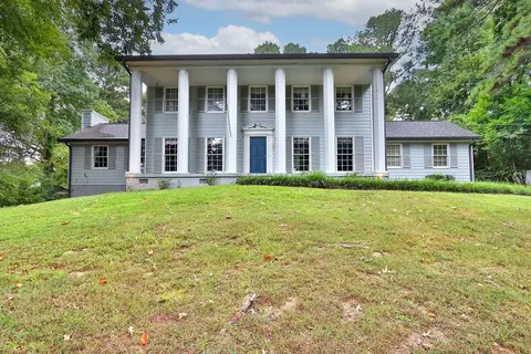 3752 Finger Crk SW, Lilburn, GA 30047