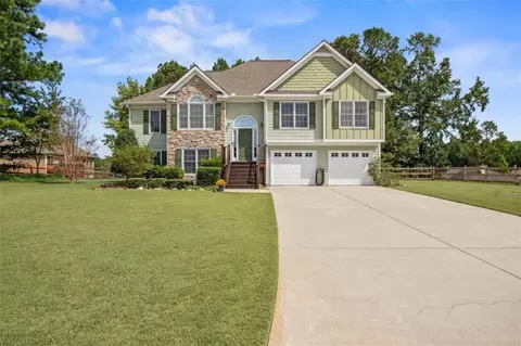 80 Muskogee Dr, Dallas, GA 30132