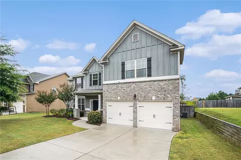 4088 Elm Trace Dr, Loganville, GA 30052