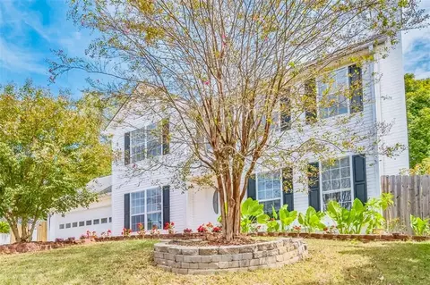 792 Spring Leaf Ct, Lawrenceville, GA 30046