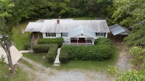 37 Debra Dr, Macon, GA 31220