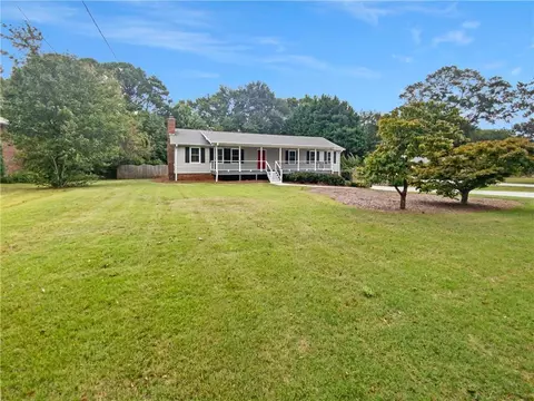 1753 Hasty Rd, Marietta, GA 30062