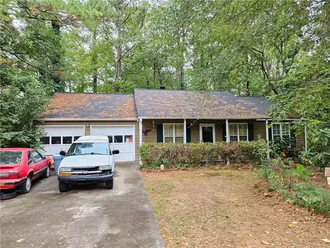 123 Apple Valley Dr, Woodstock, GA 30188