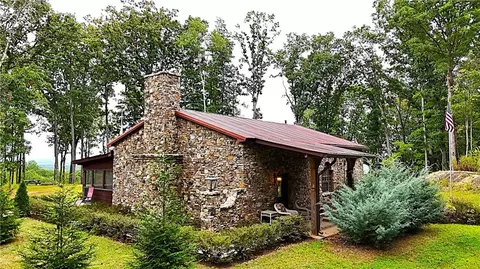 1625 Brushy Mountain Rd, Rockmart, GA 30153