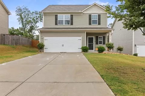 4732 Moccasin Ct, Douglasville, GA 30135