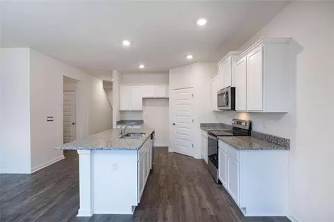425 Harrow Dr, Perry, GA 31069 photo 9