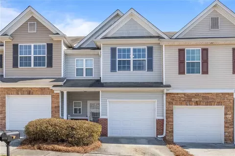 4663 Beacon Ridge Ln, Flowery Branch, GA 30542