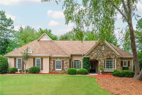 10762 Glenleigh Dr, Johns Creek, GA 30097