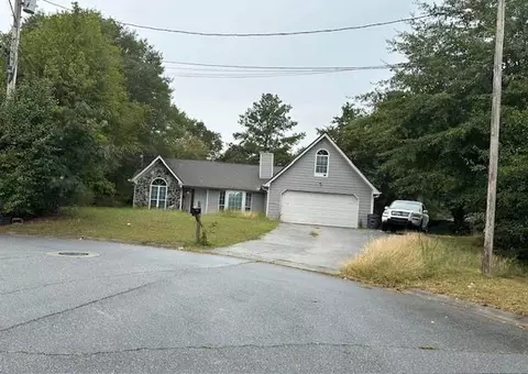 2832 Country Farms Ct, Snellville, GA 30039