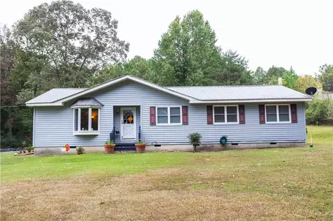 99 Madden Rd, Kingston, GA 30145